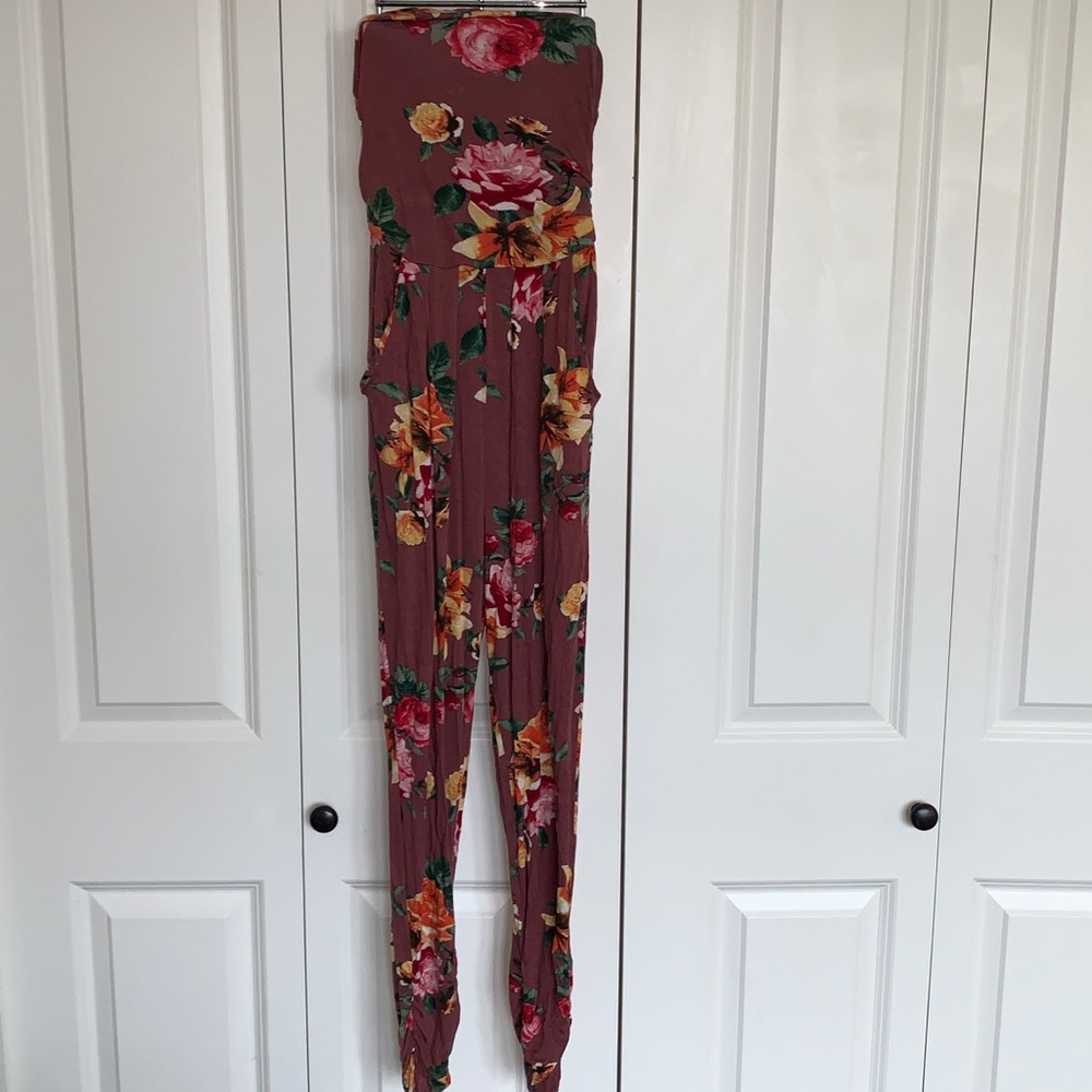 Strapless floral romper